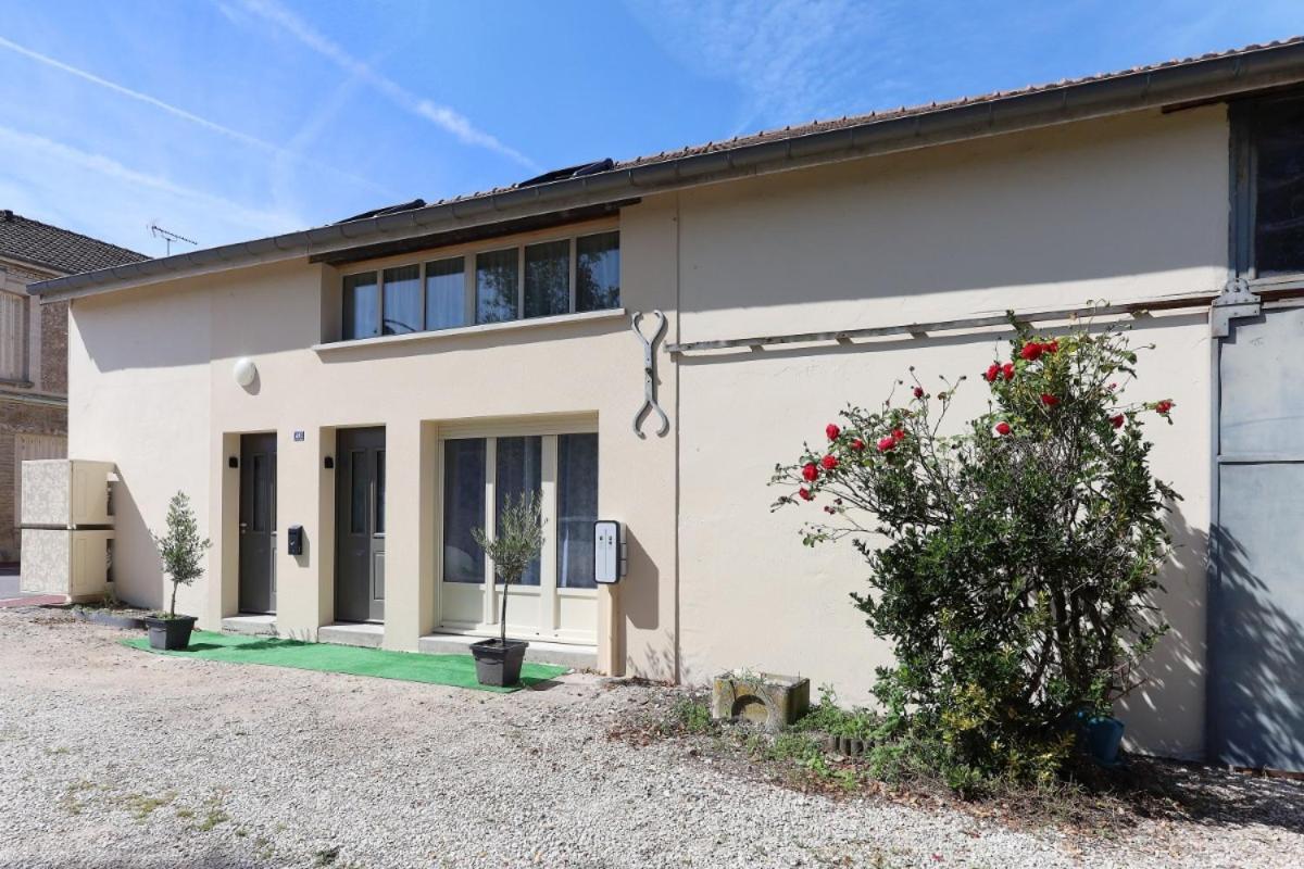 La Belle Prise Apartment Matougues Exterior photo